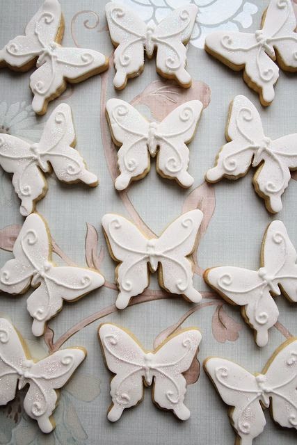 Butterfly Wedding Theme How to Plan a Wedding with a Butterfly Theme