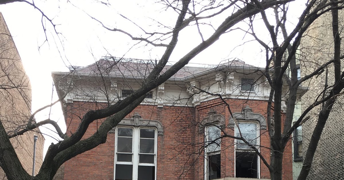 The Chicago Real Estate Local Lincoln Park vintage property sold for