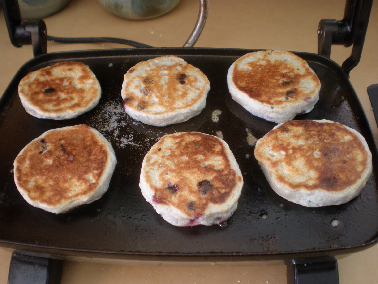 The InTolerant Chef ™ Beautilicious Blueberry Souffle Pancakes with