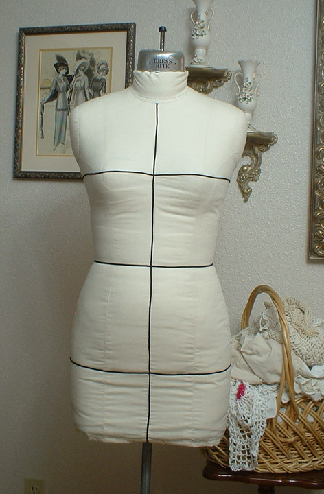 Sew Chic Pattern Company: Copy your Figure: A Dressform Tutorial