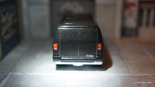 Custom '77 Dodge Van (BDT88)