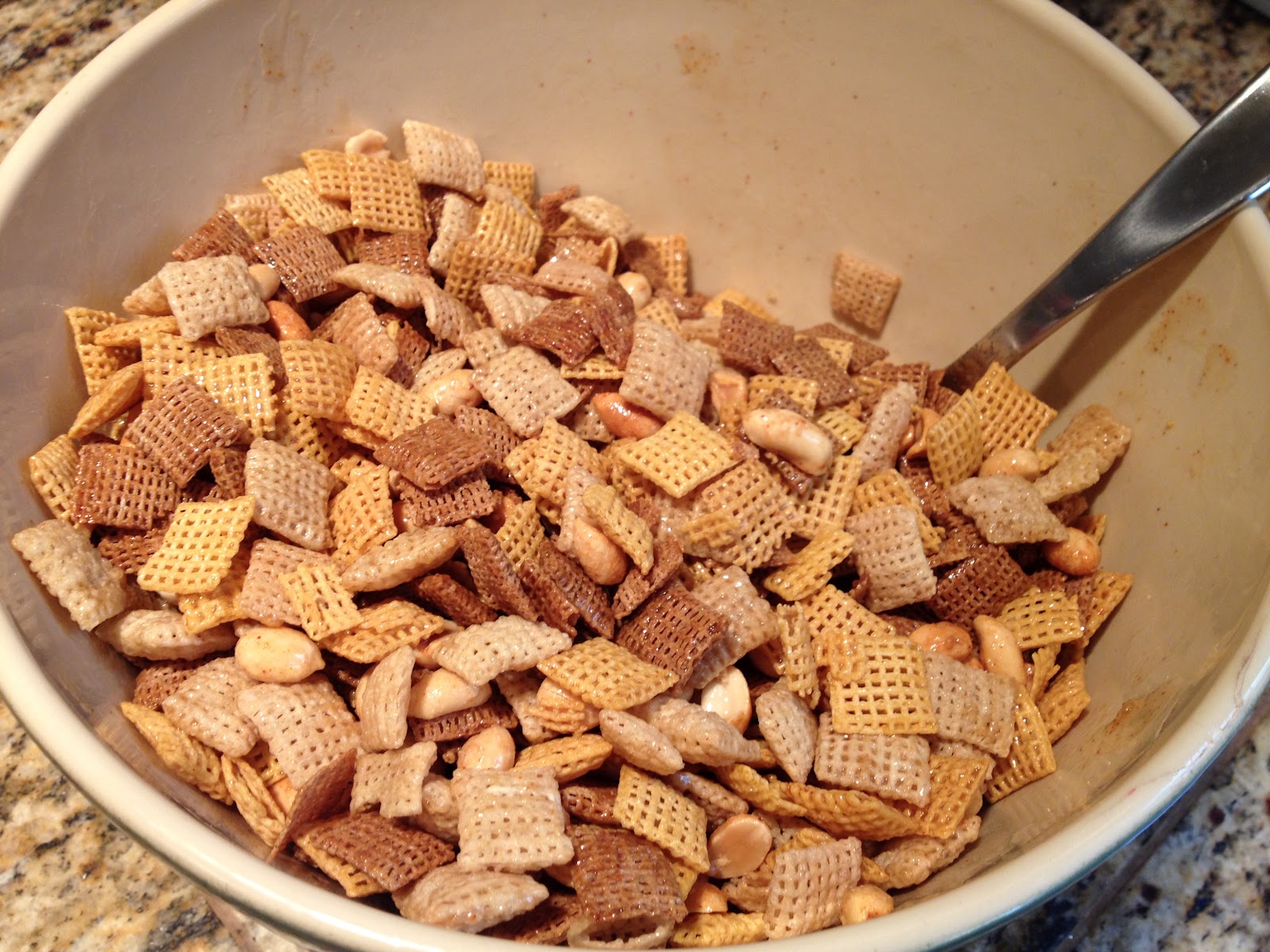 marvelous things: maple bacon chex mix
