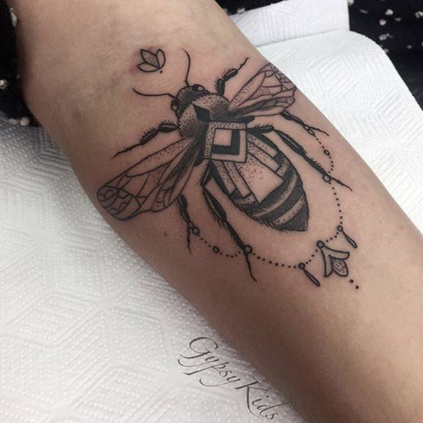Tatuagens de abelhas