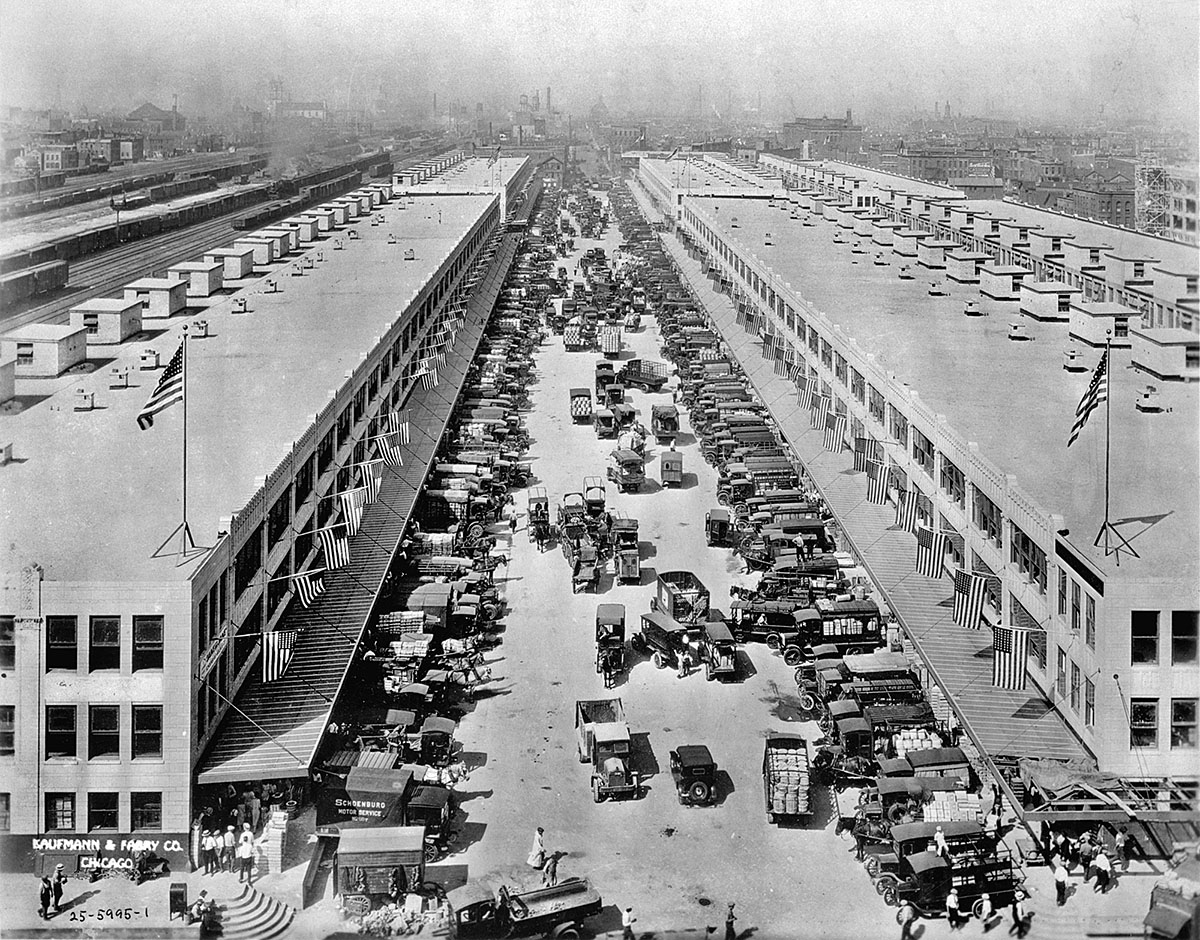 Vintage Photographs of South Water Street, Chicago From the Late 19th