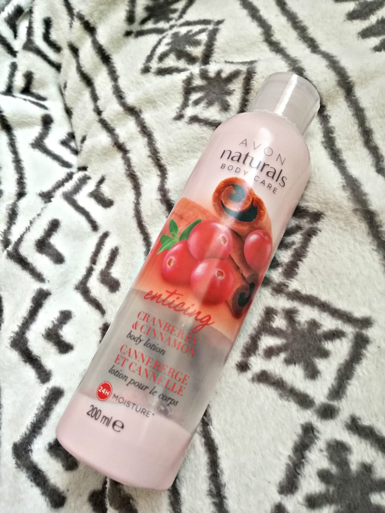 Balsam żurawina&cynamon Avon Naturals - recenzja