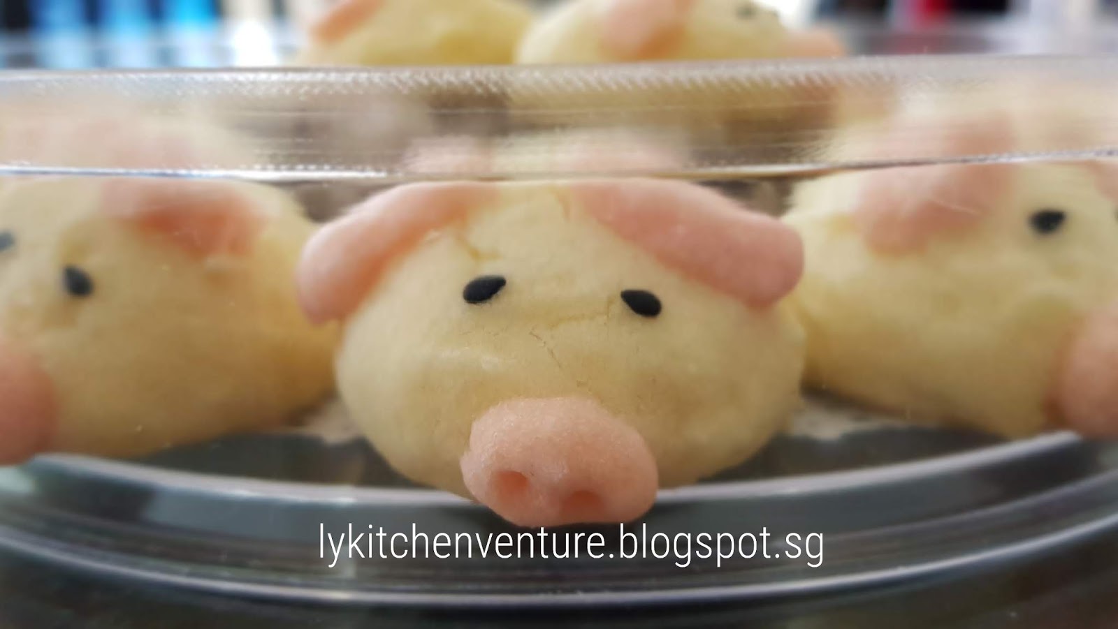 LY's Kitchen Ventures Piggy German Cookies