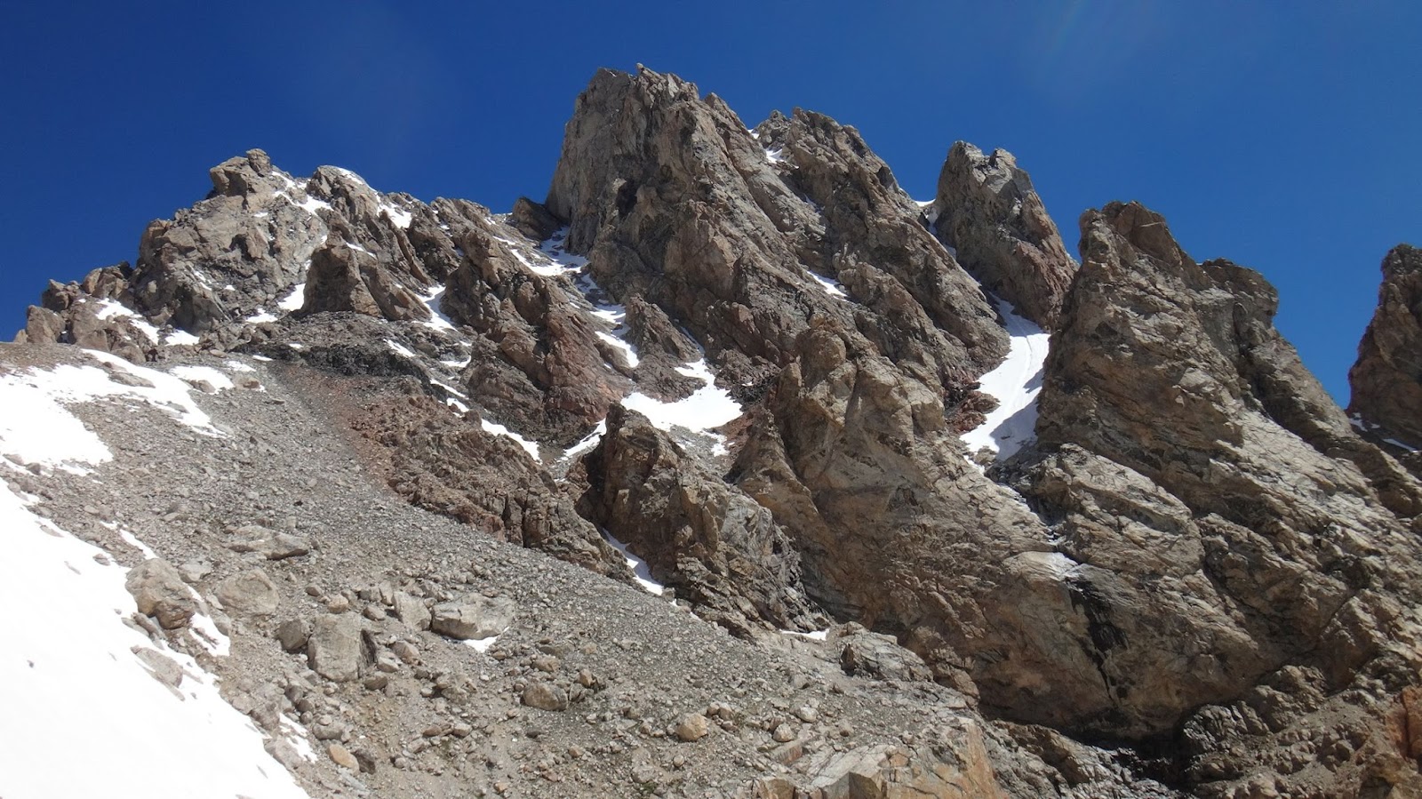 WYOMING WHISKEY Grand Teton Climbing Conditions Upper Exum & Owen Spalding June 19, 2016