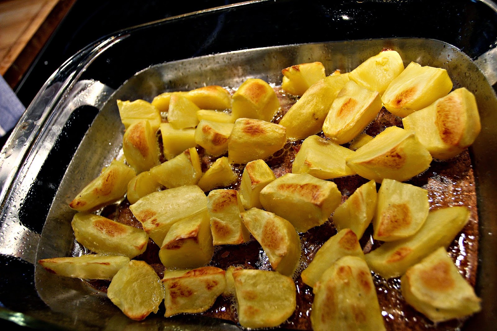 HOME OF HAPPY: SOULFOOD: JAMIE OLIVER&amp;#39;S PERFEKTE RÖSTKARTOFFELN