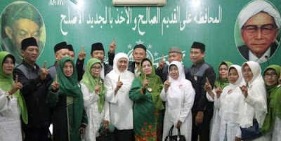 Ulama dan Muslimat NU Sukolilo Kompak Dukung Khofifah 