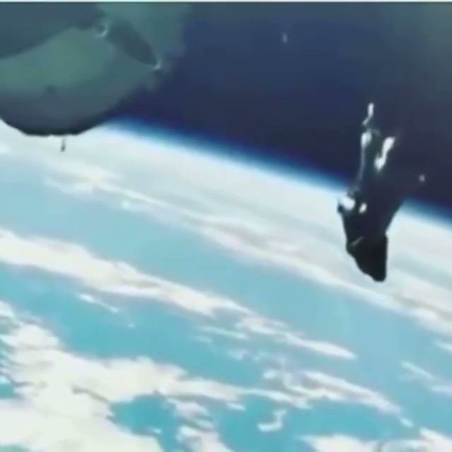 The Black Knight Satellite closest and clearest video or is it a UFO.