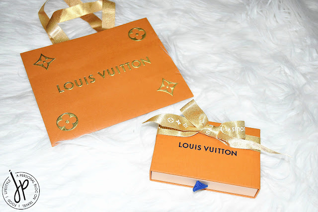 louis vuitton paper bag and box