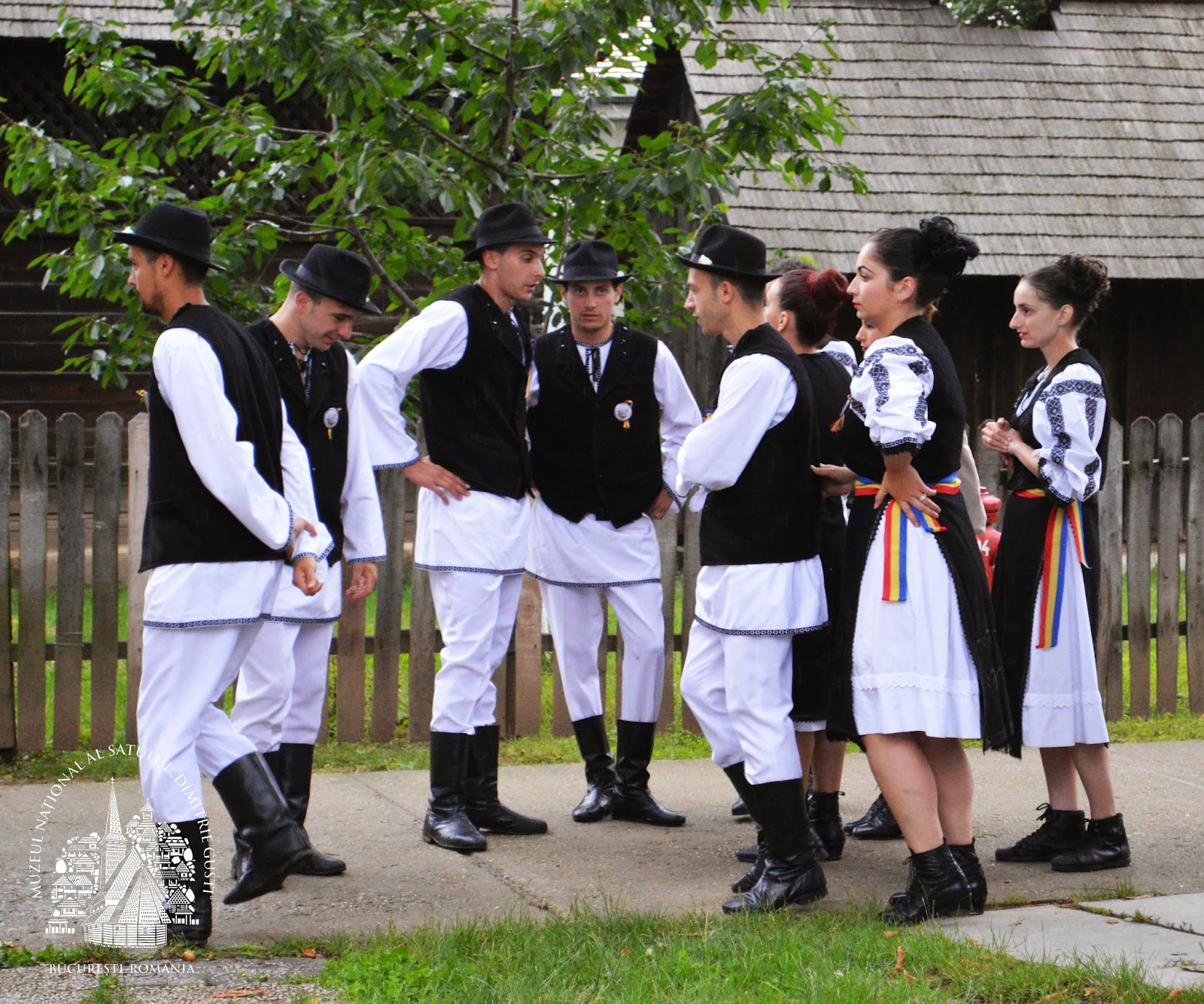 bucharest your cultural drive: 27-29 June,Thai and Romanian traditional ...