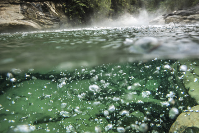 mysterious-boiling-water-in-peru-river-शनय टिमपिशका