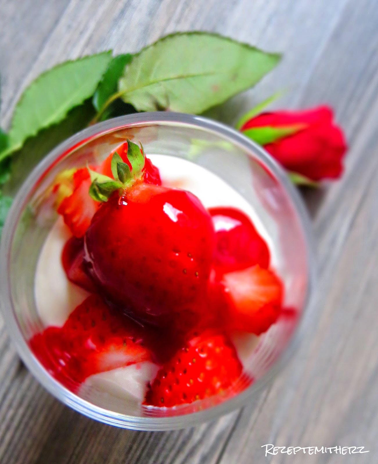 Rezepte mit Herz: Himmliche Erdbeer - Quarkspeise