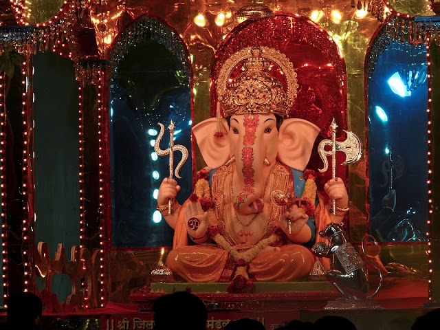 DISCOVERY CELEBRATES GANESH CHATURTHI DISCOVERY CELEBRATES GANESH CHATURTHI