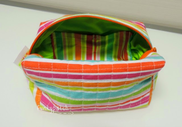 Neceser de bolso, alcolchado a maquina, handamde