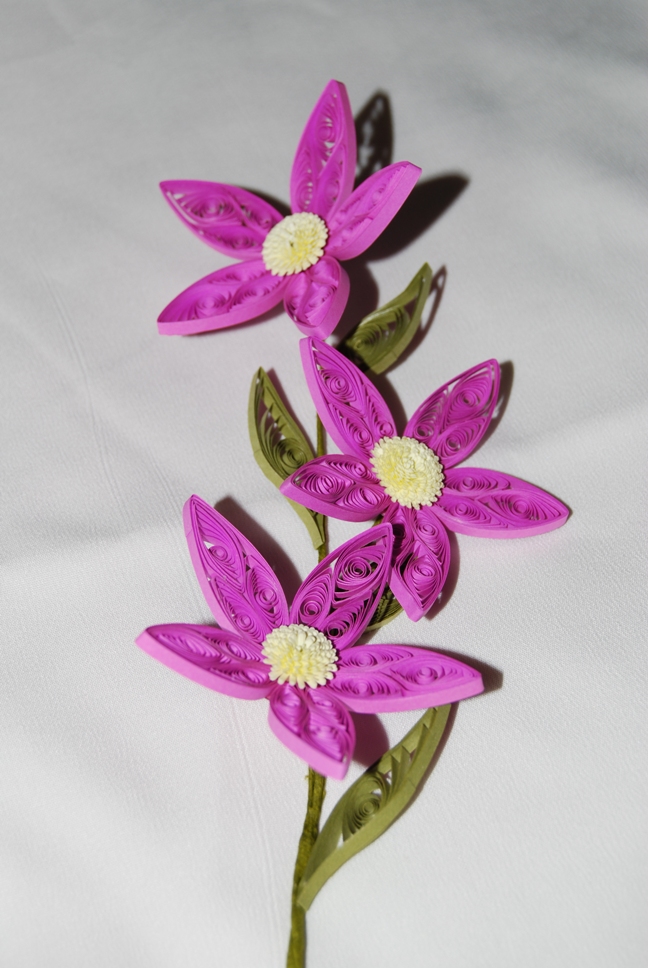 Elizabeth Arlene Quilled Creations Quilled 3d flowers with fringed