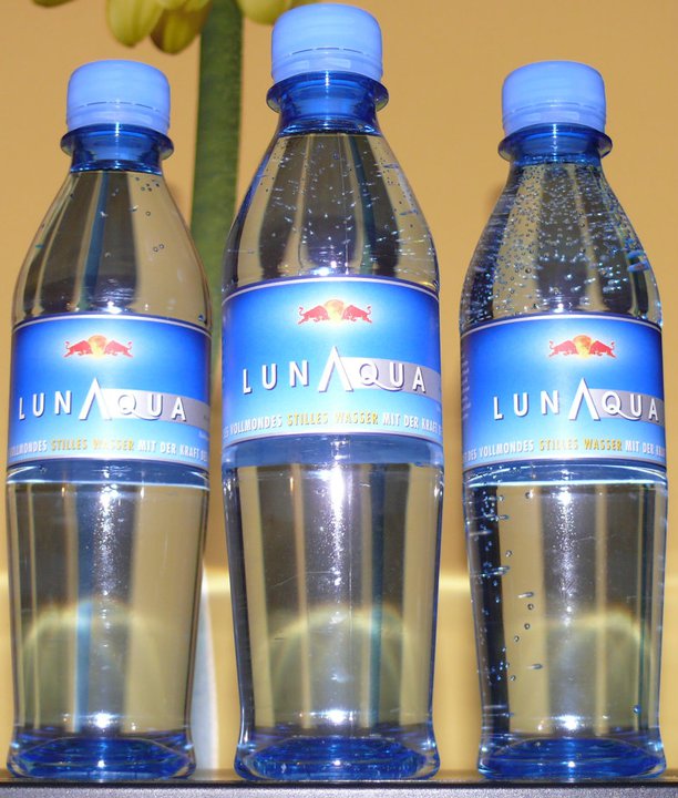 Red Bull Lunaqua Red Bull Lunaqua