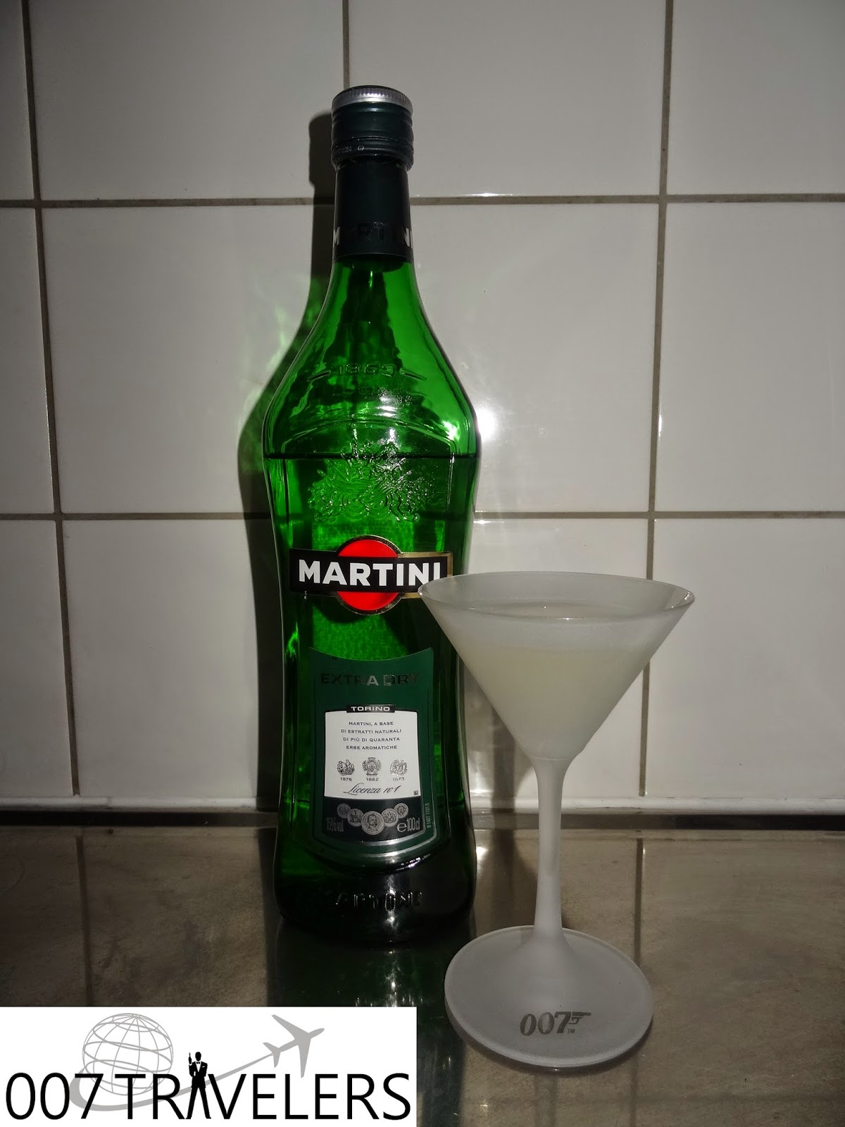 007 TRAVELERS 007 Drink Martini (vermouth)
