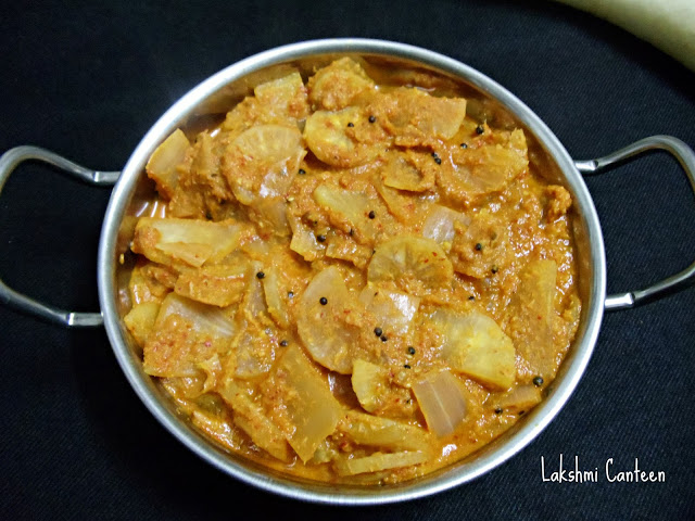 Lakshmi Canteen: Moolangi Buthi (Coconut based Radish Curry)