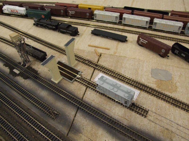 Texas & Pacific Bonham Division in N Scale Track_Laying