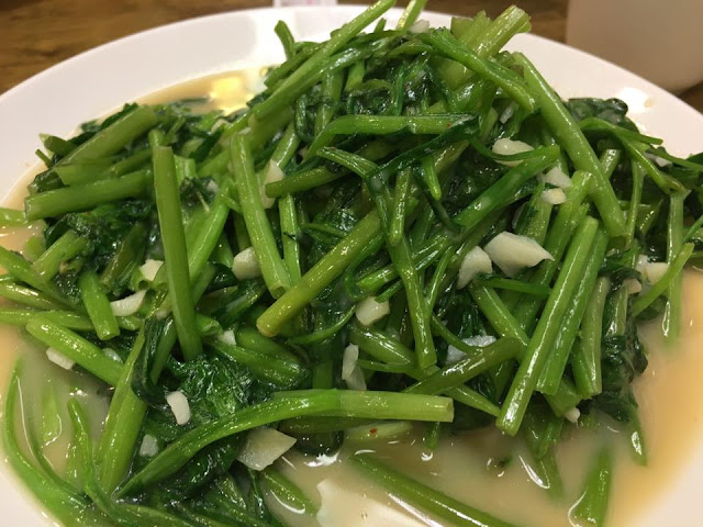 Stir-fried water spinach with fermented tofu (豆乳空心菜), Liubiju Chaozhou Casserole Porridge (六必居潮州砂鍋粥), @ Banqiao, New Taipei, Taiwan
