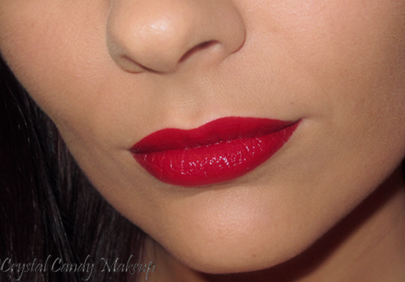 Crayon rouge à lèvres TwistUp Red Carpet d'Annabelle - Review - Lip Swatch