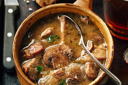 Steak and Ale Soup with Mushrooms