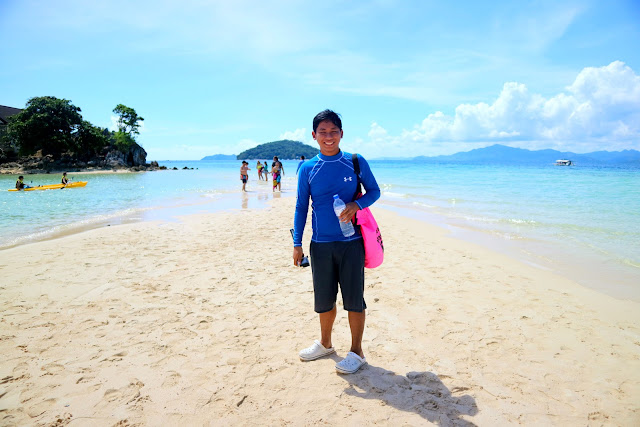 Coron, Palawan: Bulog Dos, Banana, and Malcapuya Island
