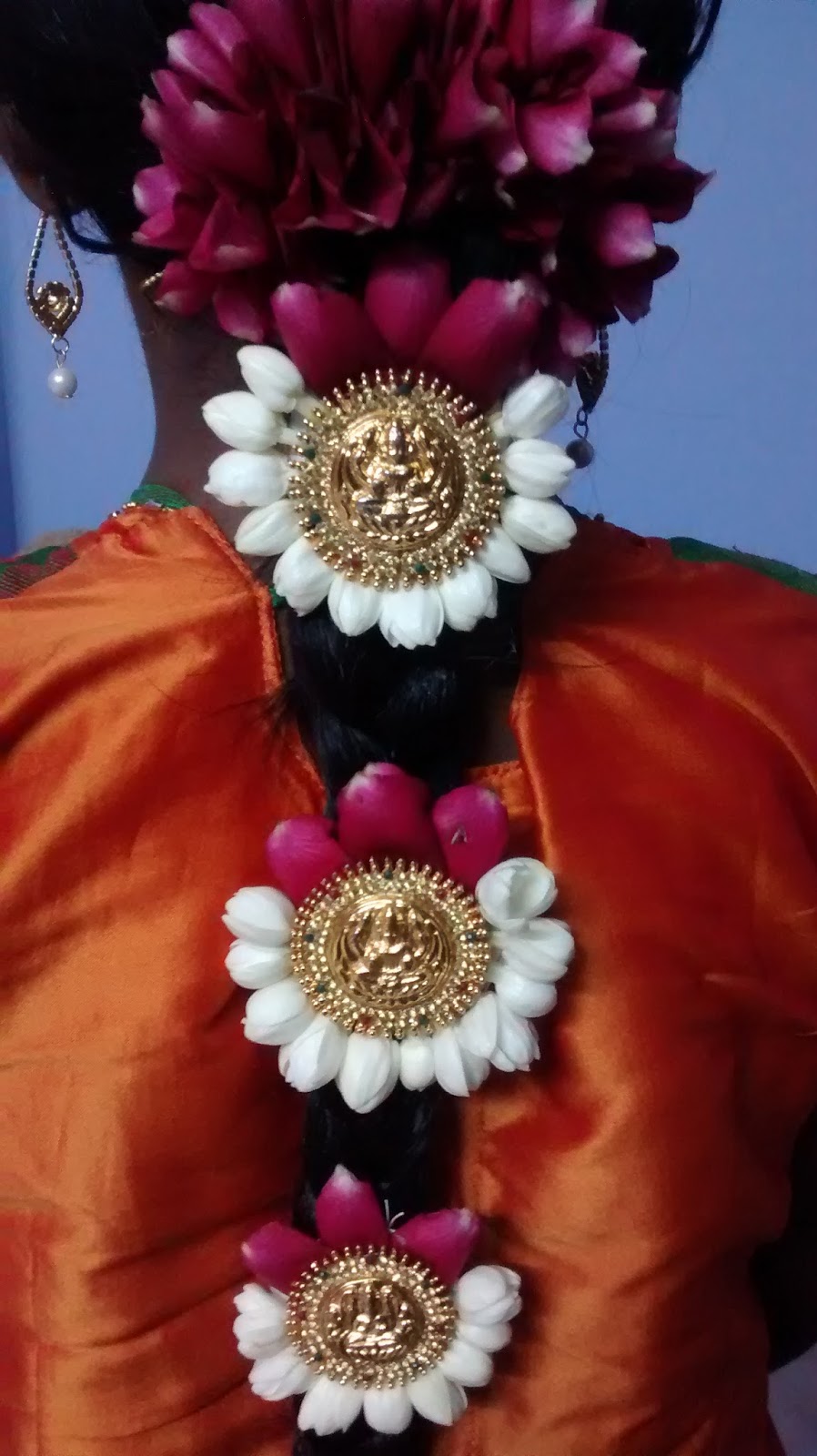 Vandhana Veni Collections Bridal Flower Jadai