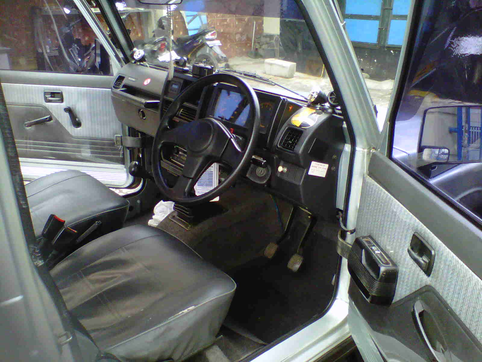 Gambar Modifikasi Interior Mobil Katana Modif Mobil