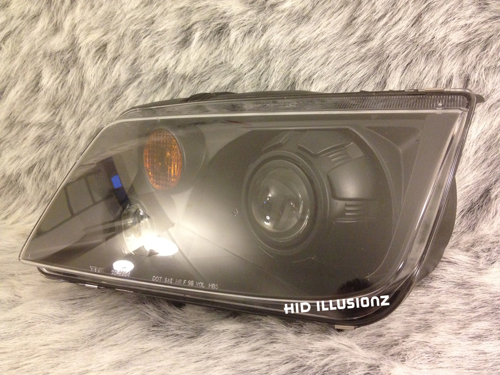 HID ILLUSIONZ Volkswagen Jetta MK4 FXR Orbit HID Retrofit Projector