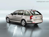 سكودا اوكتافيا كومبى 2012