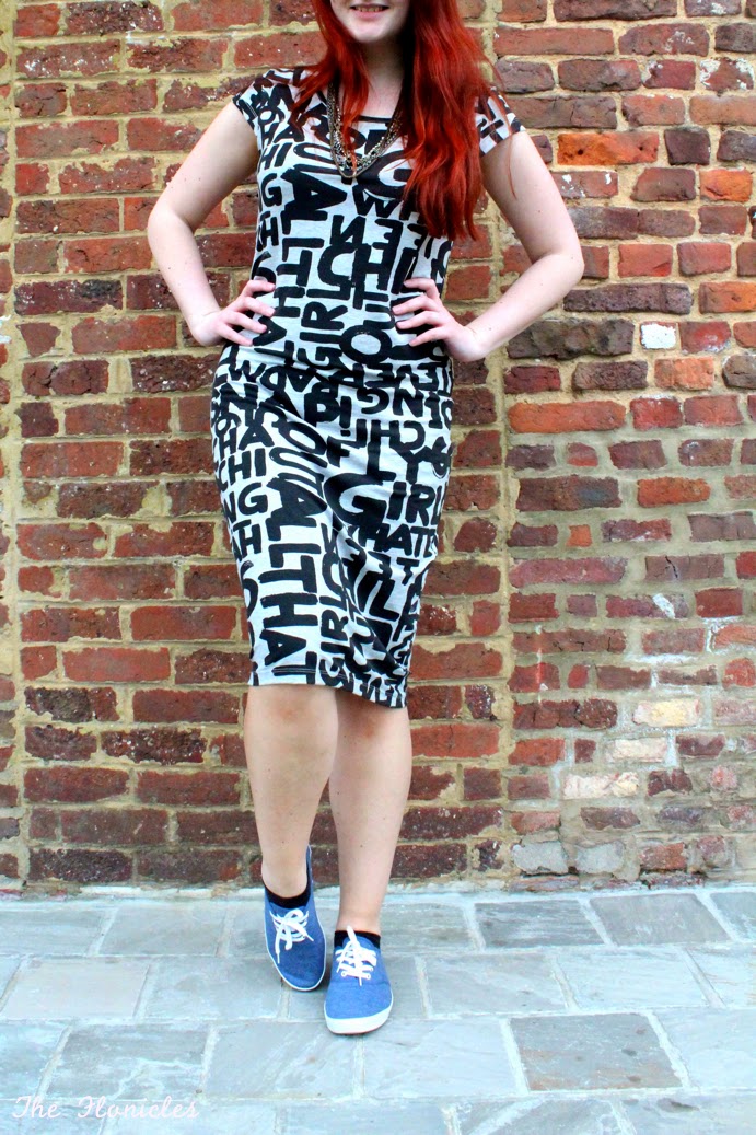 Tenue du jour : comme dans un livre ouvert