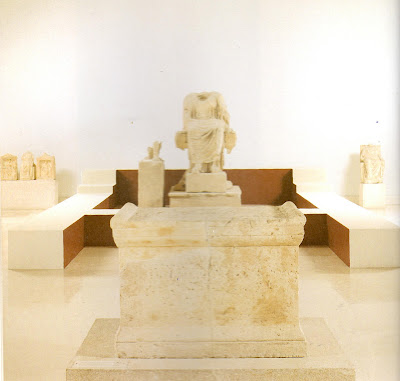 Ένας αρχαιολογικός «περίπατος» στη μύχια ιστορία του Πειραιά