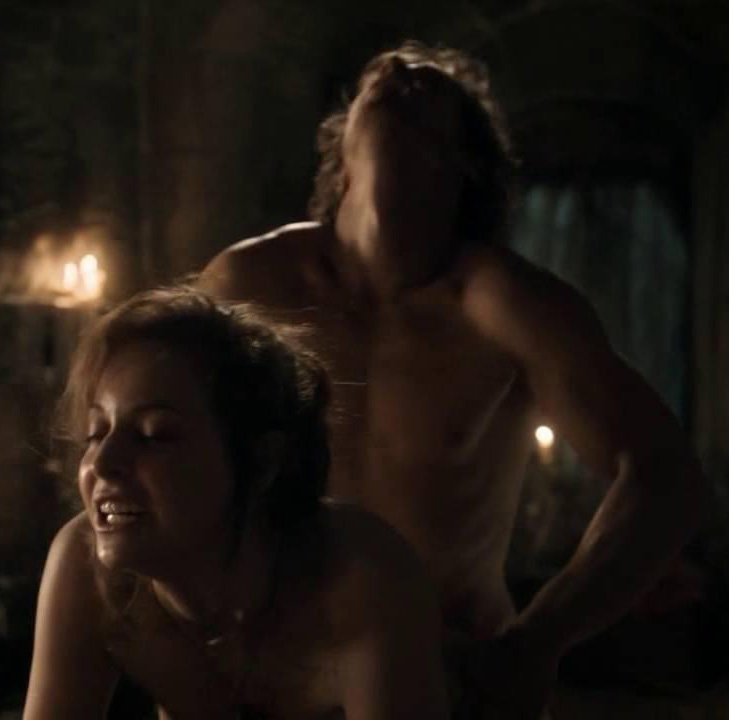 Bianco  nackt Esme Sexiest Game