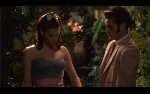 Liv Tyler and Joaquin Phoenix in Inventing the Abbotts 1997 movieloversreviews.filminspector.com