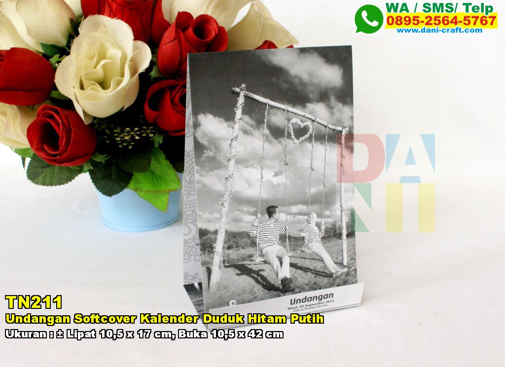 Undangan Softcover Kalender Duduk Hitam Putih | Souvenir Pernikahan