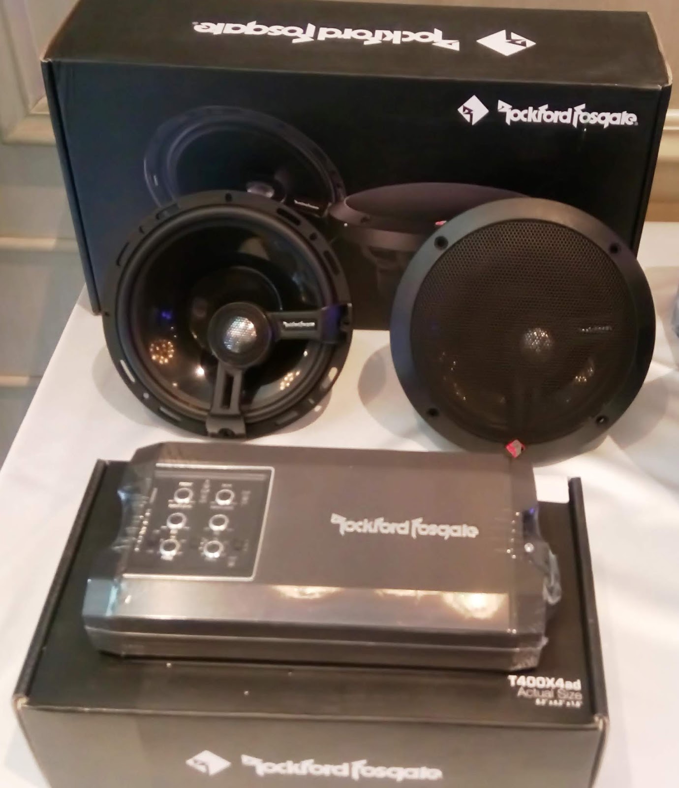 Rockford Fosgate India Unveils Demo Car Fitted with DSR1 MotorZest