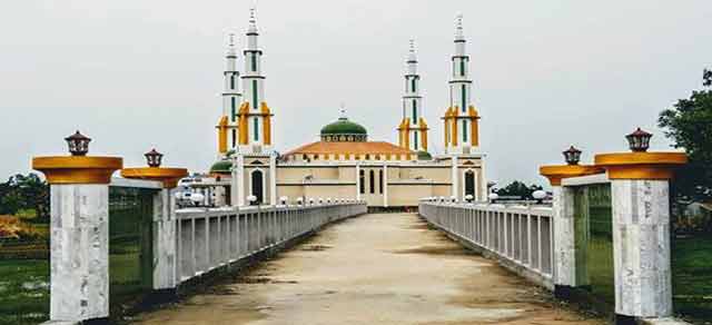being made in every district of the Model Mosque বর্তমান সরকারের অবদানে প্রতিটি উপজেলায় তৈরী হচ্ছে মডেল মসজিদ