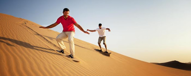Explore Abu Dhabi’s Desert Explore Abu Dhabi’s Desert