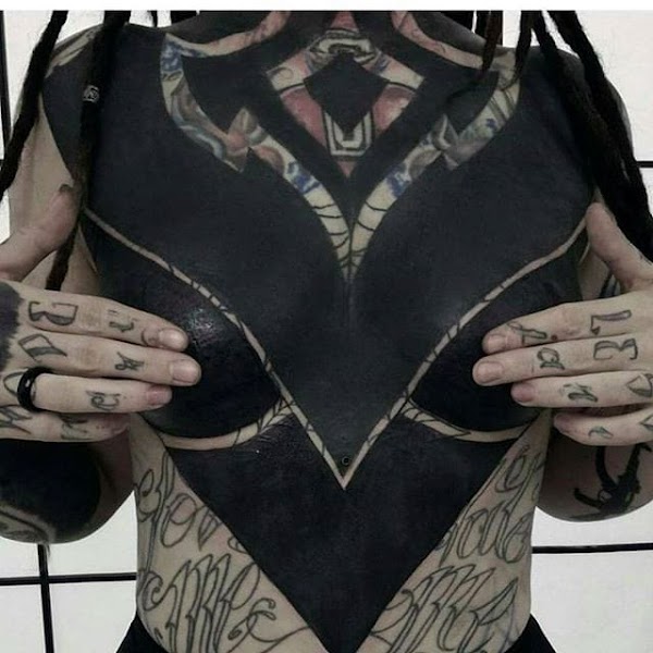 Beautiful Girls with Black Tattoos Noda Luka