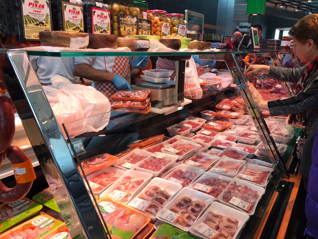 Köfteci Yusuf Gezili Mezili Çok Yemeli