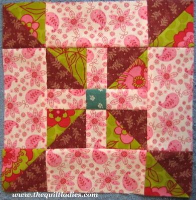 Whirling Square Quilt Pattern