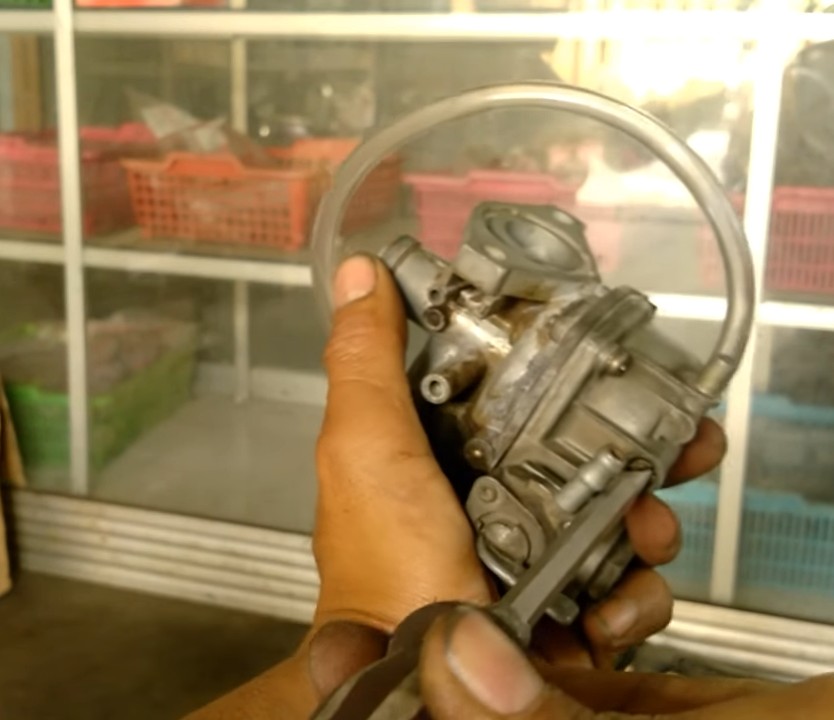 Cara Membuat Karbu PE Dari Karbu biasa ~ KOMUNITAS KREASI OTOMOTIF