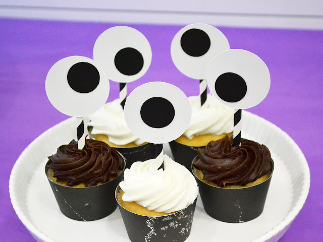 Googly Eye Halloween Party Ideas by Aly Dosdall