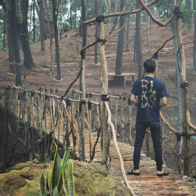 Seribu Batu Songgo Langit dan Rumah Hobbit, Wisata Alam