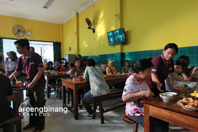 soto seger mbok giyem solo