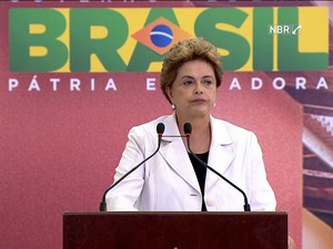 Dilma em evento sobre o Minha Casa, Minha Vida nesta quarta (Foto: Reprodução/GloboNews)