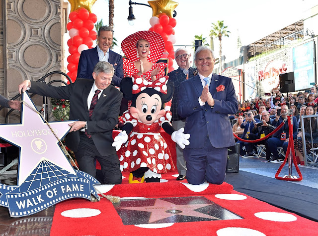 Minnie Mouse Received STAR On #Hollywood #WalkOfFame For Her 90th Anniversary @Disney #DisneyAfrica